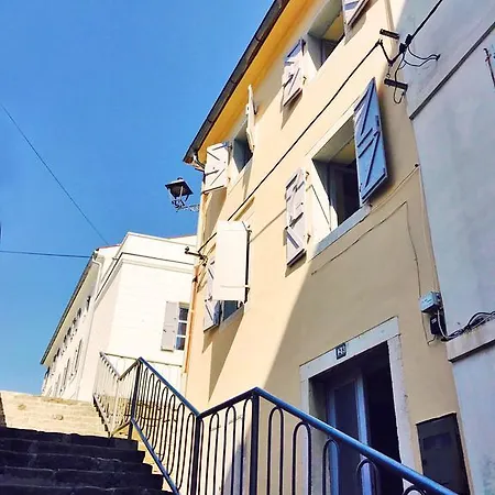 House Julija